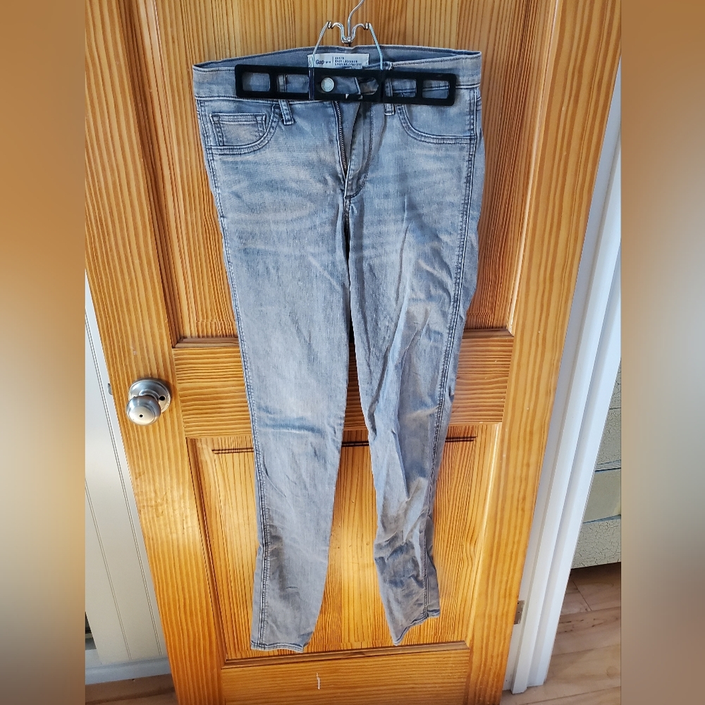Gap light grey jeggings